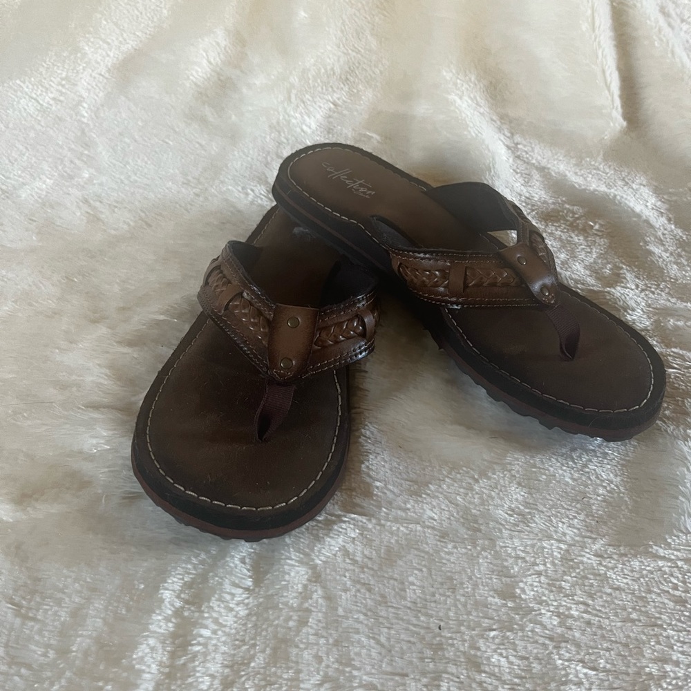 NWOT Clark’s Sz 8